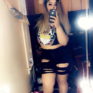 Meet your Posher, Deniz